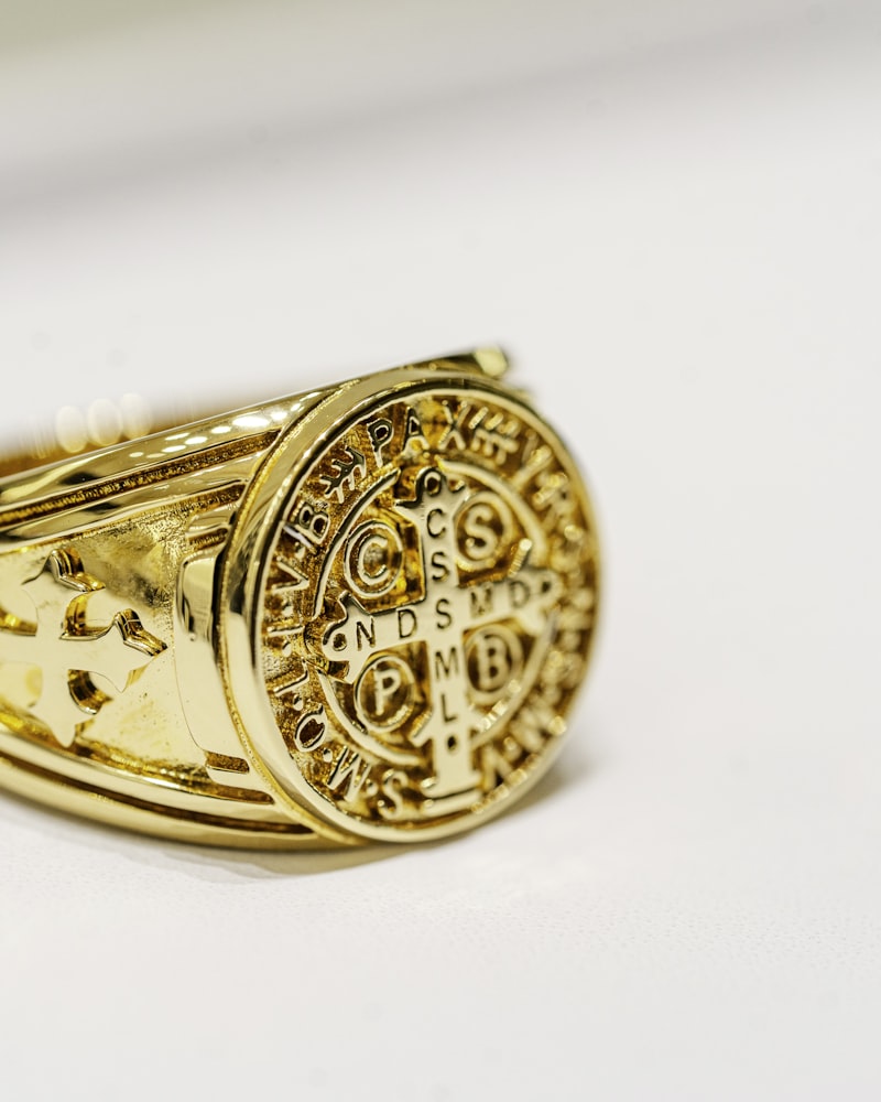 Aurelia Signet Ring
