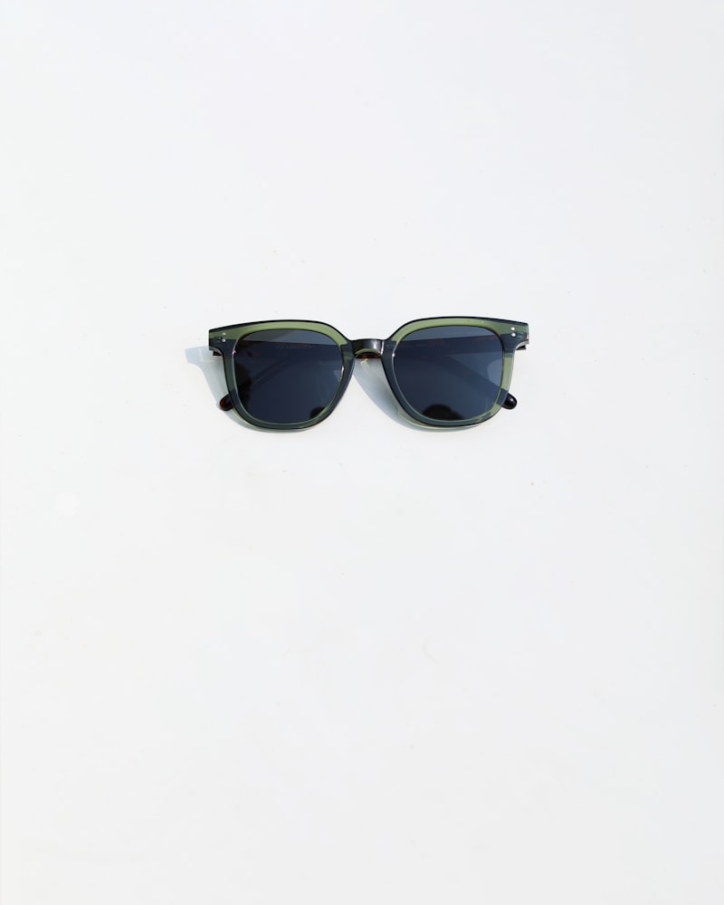 Ardoise Round Sunglasses