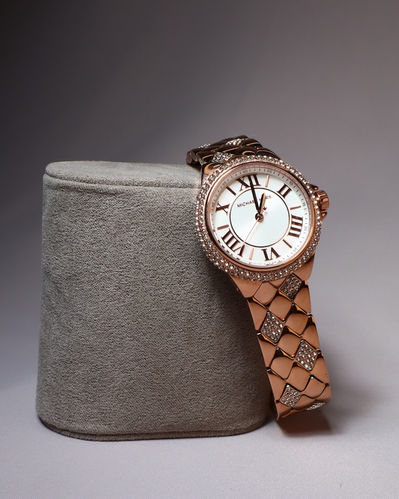 Adèle Mesh Watch
